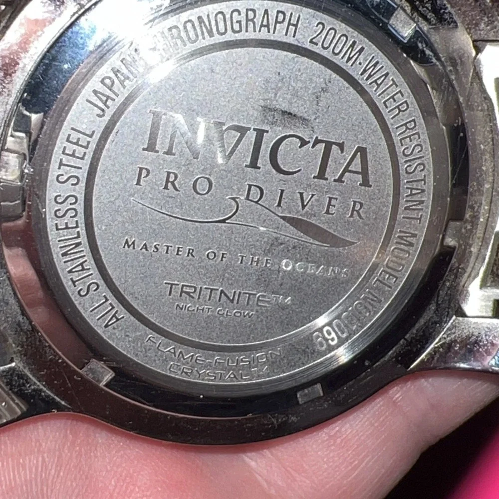 Invicta pro diver